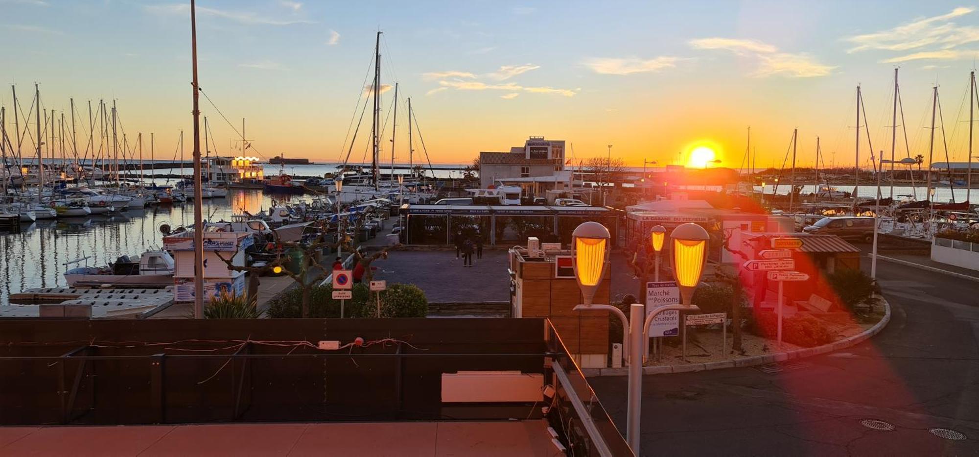 Residence De Standing La Pecherie Spacieux T3 Comme Un Cocon Familial Vue Mer Et Sur L'Avant Port Sur Le Bout Du Bout De Cap D'Agde Seule Cap En Occitanie Zewnętrze zdjęcie